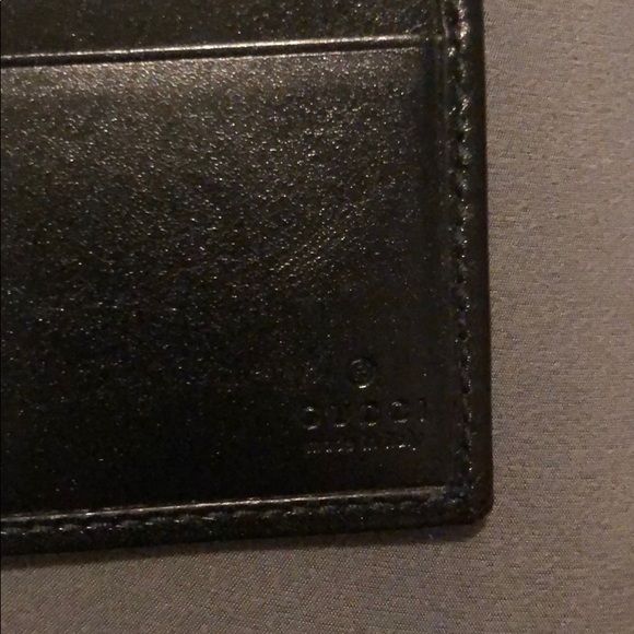 Gucci - Picture 4 of 5